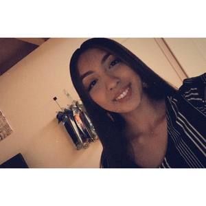 Meet your Posher, Cynthia